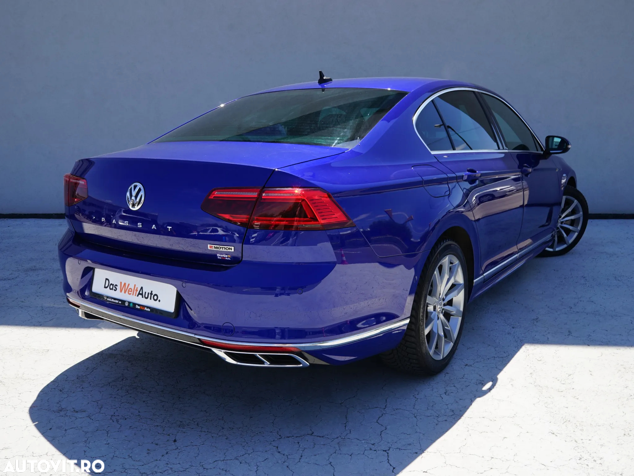 Volkswagen Passat - 6
