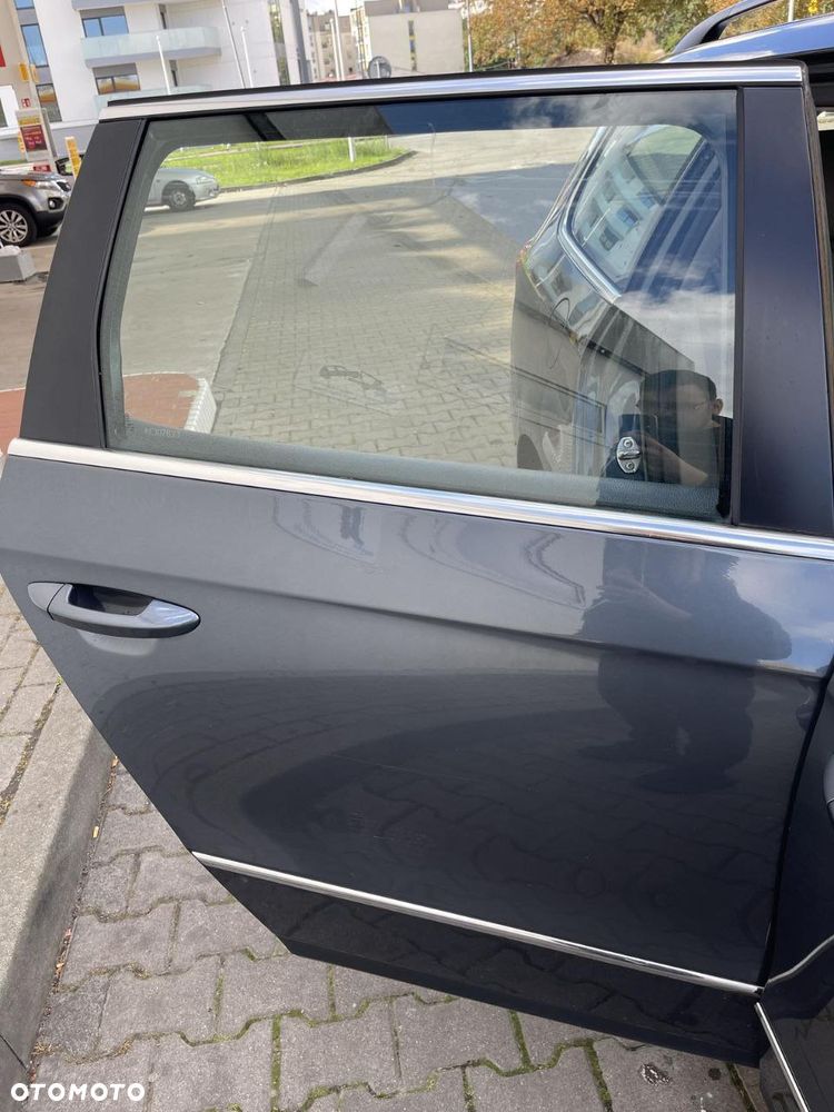 Volkswagen Passat - 30