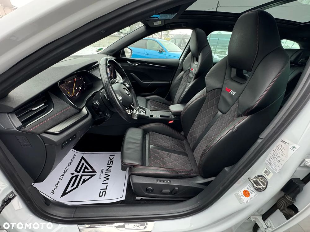 Skoda Octavia 2.0 TDI DSG 4x4 RS Plus - 18