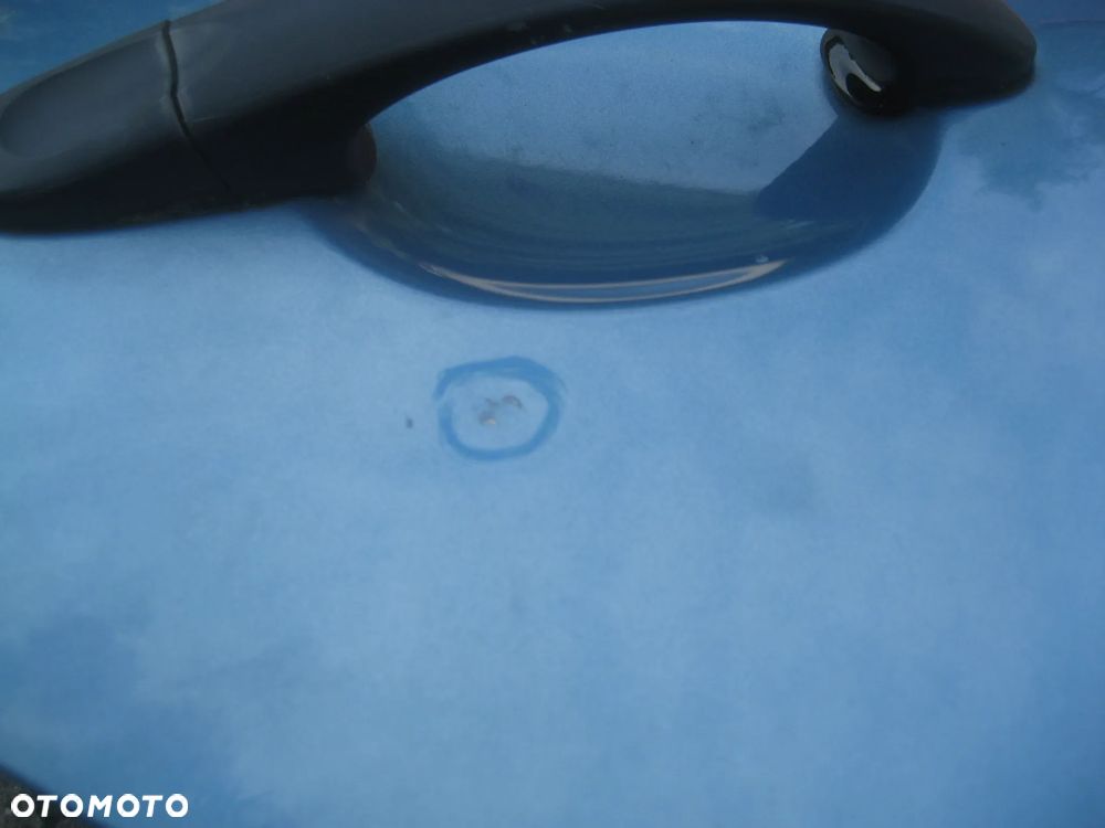 vw golf 5 plus 6 plus drzwi tył  prawe kod LA5S - 8