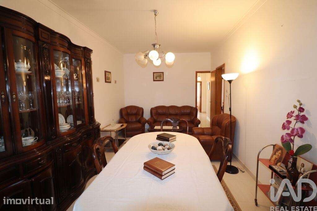 Apartamento T2 em Algés, Linda-a-Velha e Cruz Quebrada-Dafundo - Grande imagem: 4/14