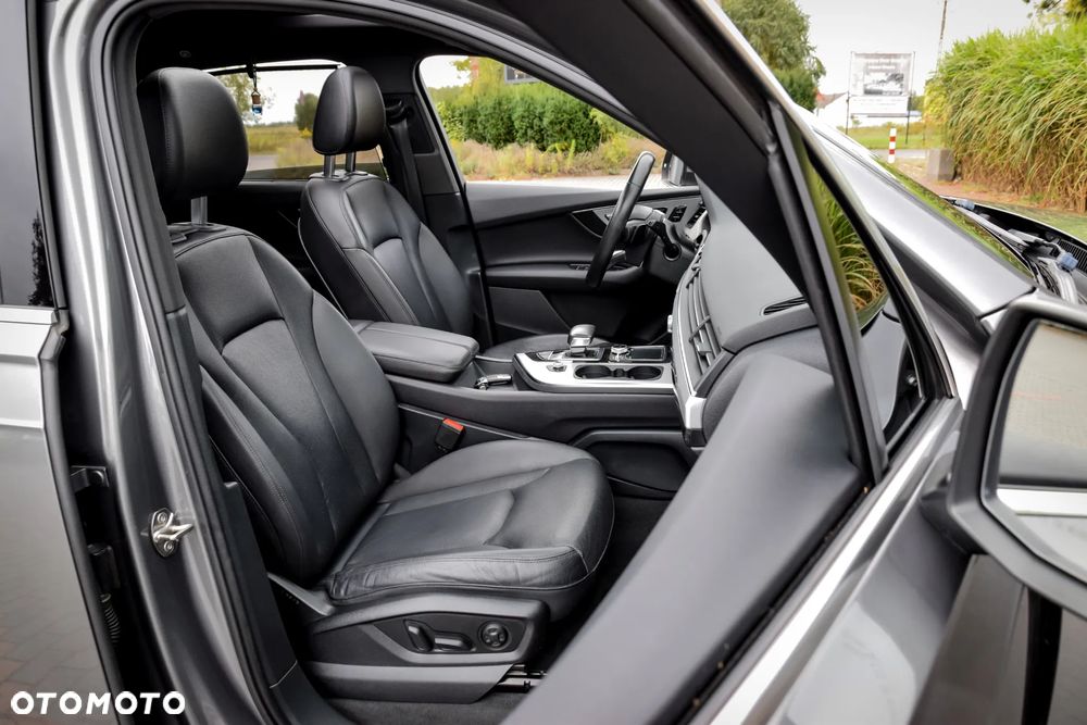 Audi Q7 - 33