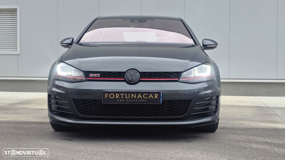 VW Golf 2.0 TSi GTi DSG Performance - 2