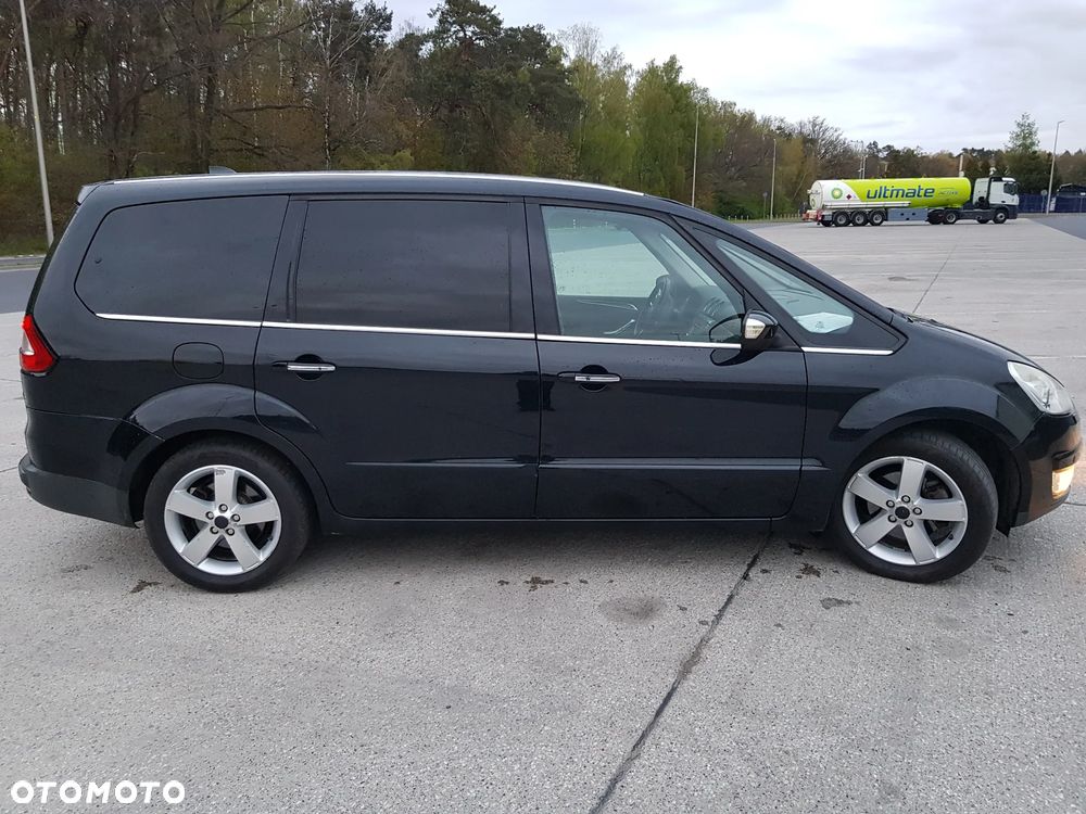 Ford Galaxy 2.2 TDCi DPF Titanium - 5