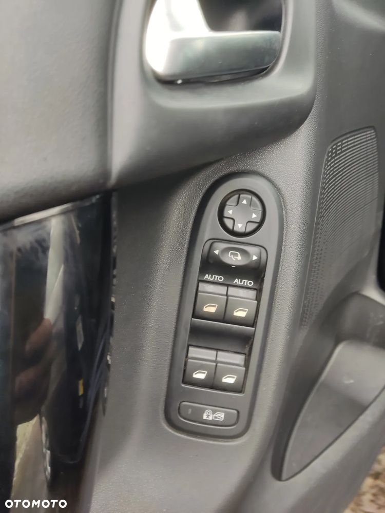 Citroën C3 Pure Tech (VTi) 82 Exclusive - 11