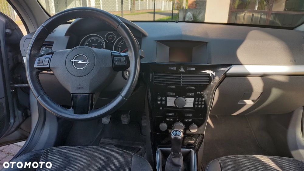 Opel Astra - 10