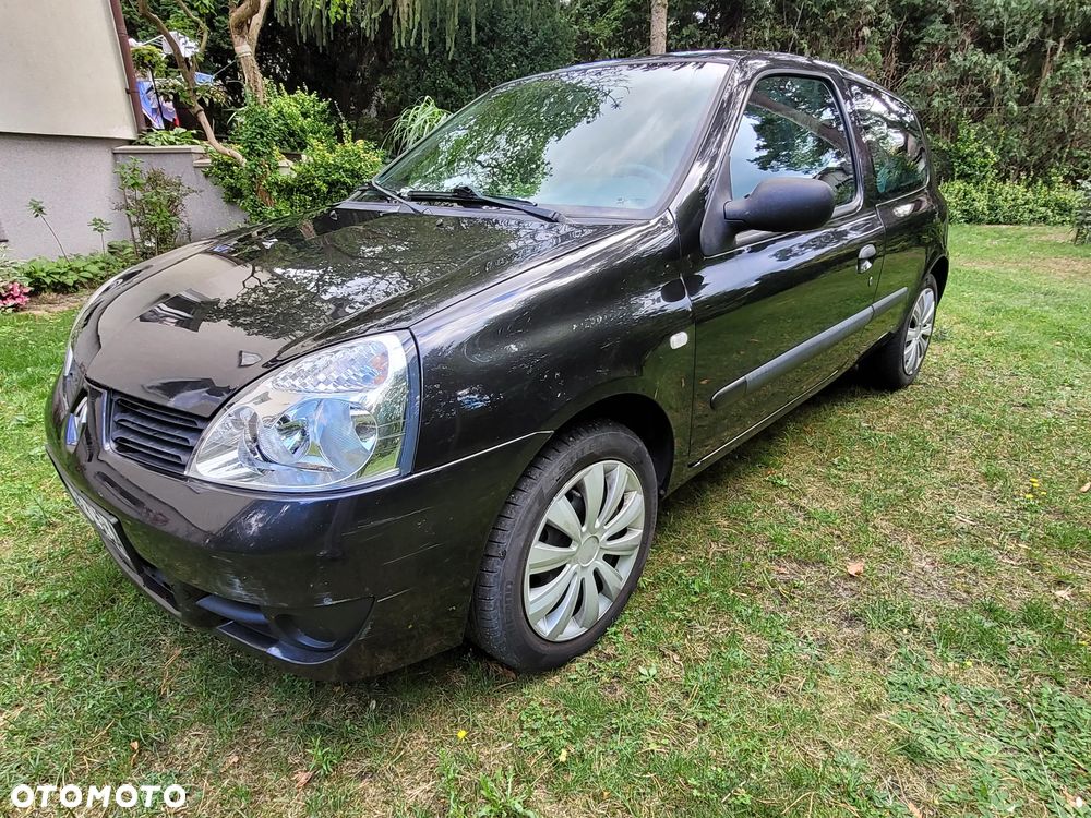 Renault Clio 1.2 16V Campus - 7
