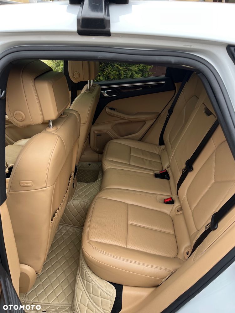 Porsche Macan S PDK - 11