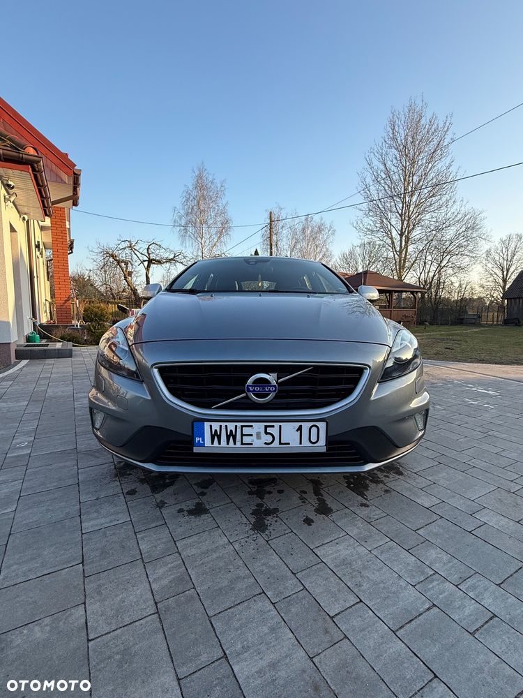 Volvo V40 D2 Drive-E R-Design Momentum - 7