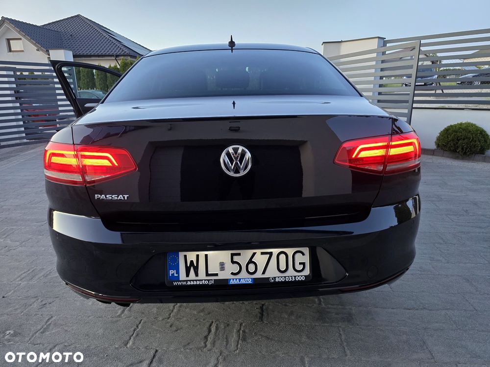 Volkswagen Passat 1.8 TSI BMT Highline DSG - 11