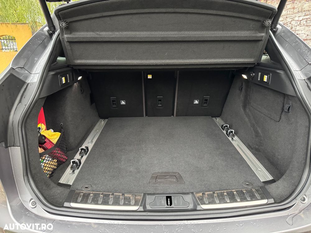 Jaguar F-Pace 20d AWD Aut. R-Sport - 18