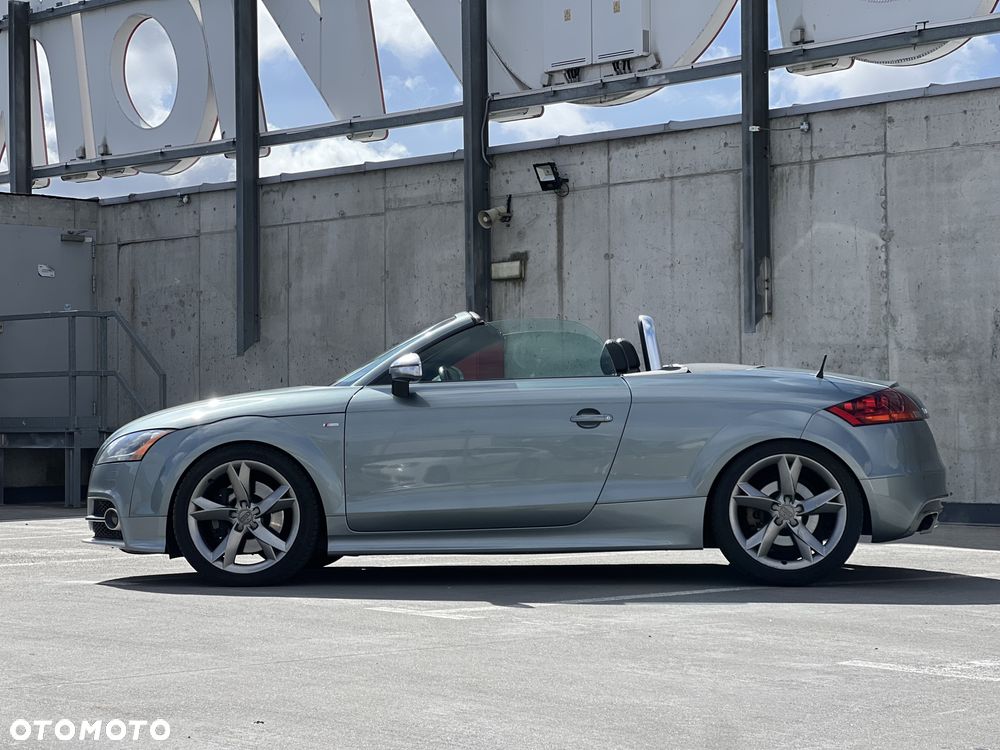 Audi TT Roadster - 6