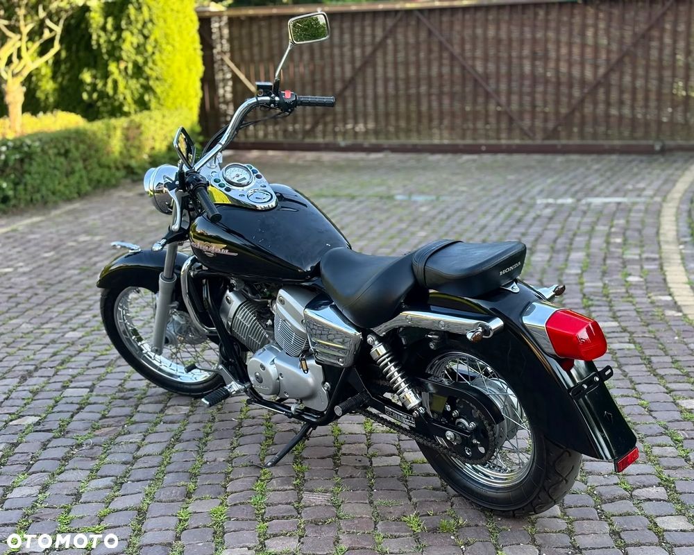 Honda Shadow - 4