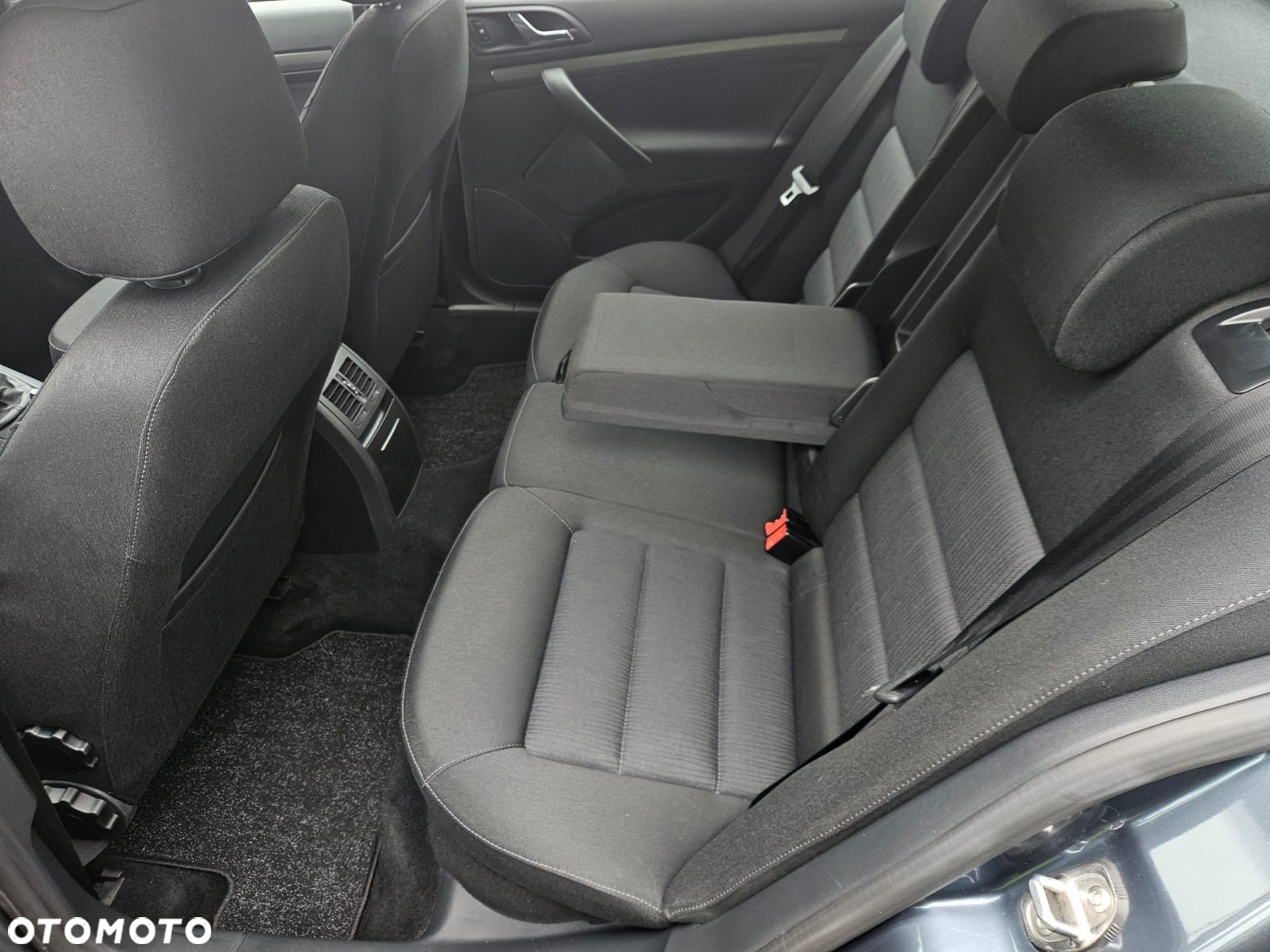 Skoda Octavia 1.6 - 21