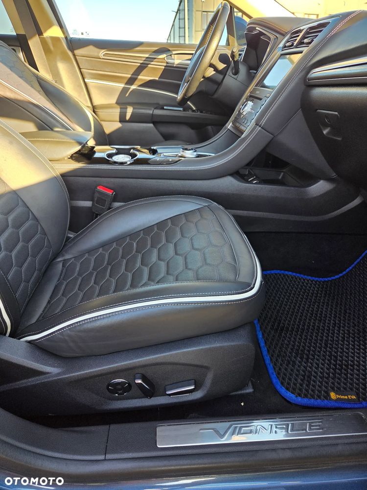 Ford Mondeo 2.0 EcoBlue Vignale - 14