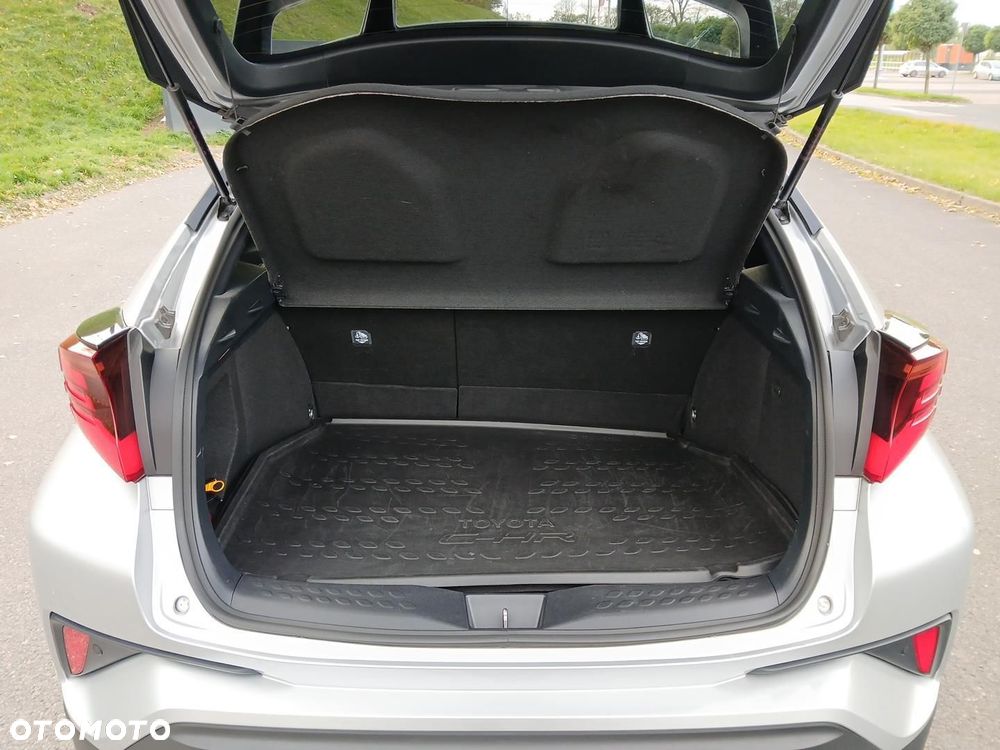 Toyota C-HR 2.0 Hybrid Executive - 14