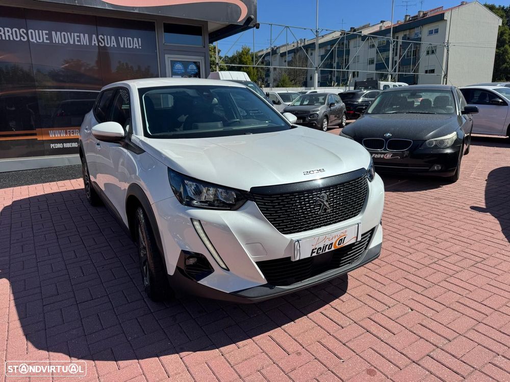 Peugeot 2008 1.2 PureTech Active Pack EAT8 - 1