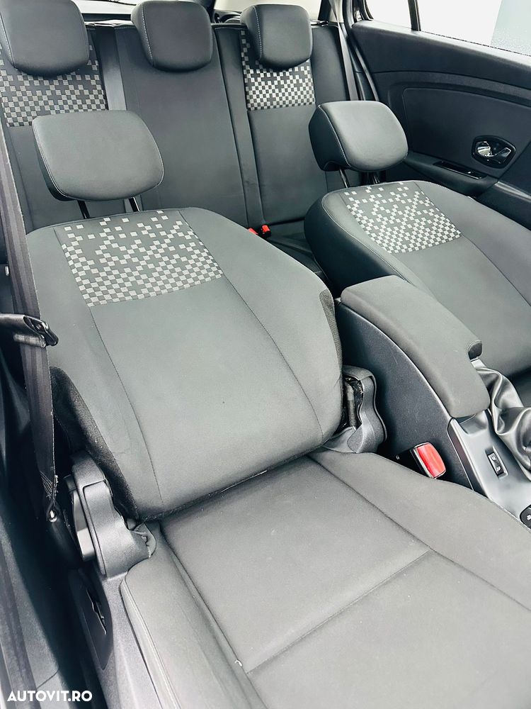 Renault Megane Grandtour dCi 90 FAP Expression - 11