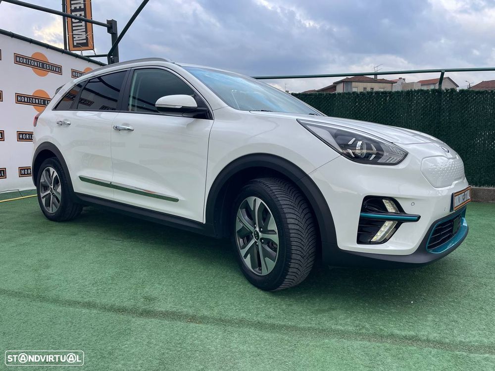 Kia e-Niro Vision - 13