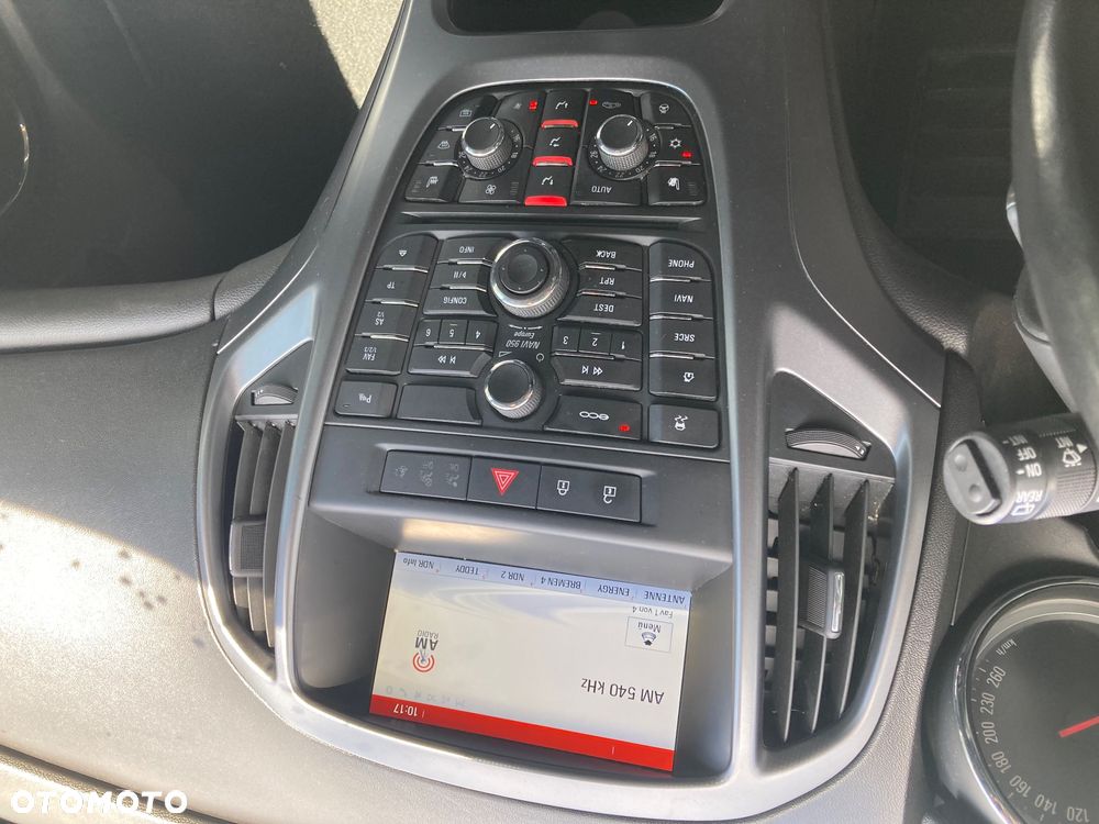 Opel Astra 1.6 CDTI DPF ecoFLEX TourerStart/Stop Exklusiv - 10