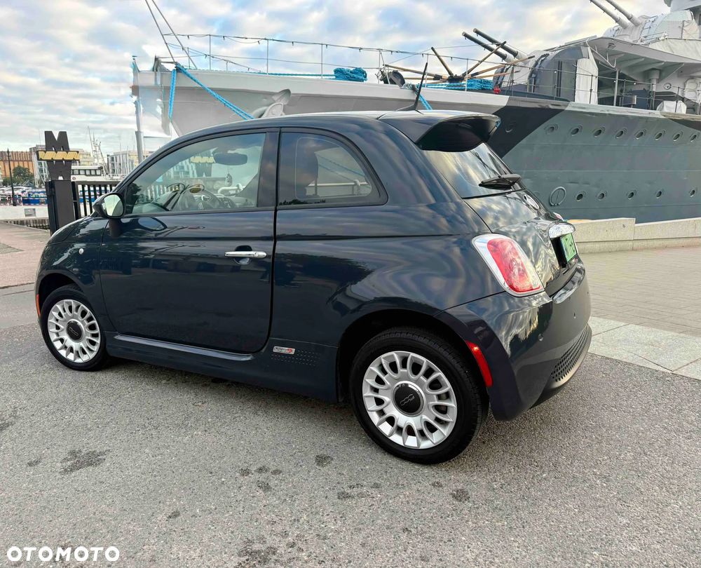 Fiat 500E 2016 photo 2