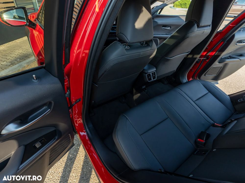Lexus UX 250h (E-FOUR) F SPORT - 22