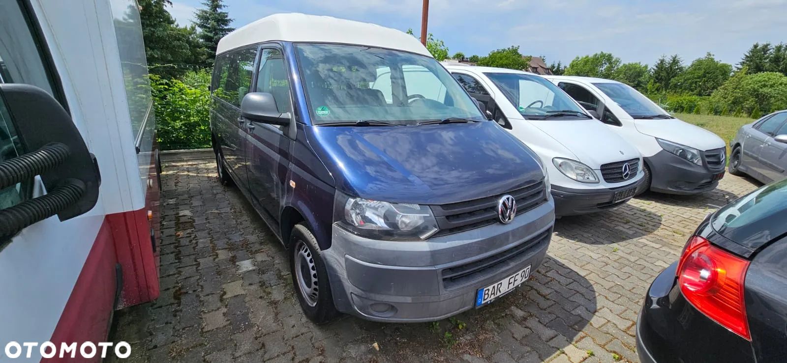 Volkswagen Transporter - 1