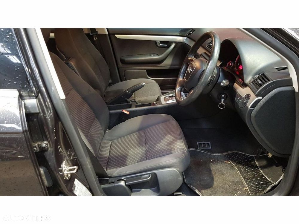 Far dreapta Audi A4 B7 2007 Break 2.0 TDi BRE - 9