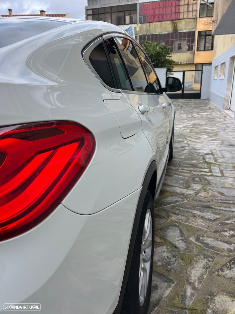 BMW X4 20 d xDrive XLine Auto - 20