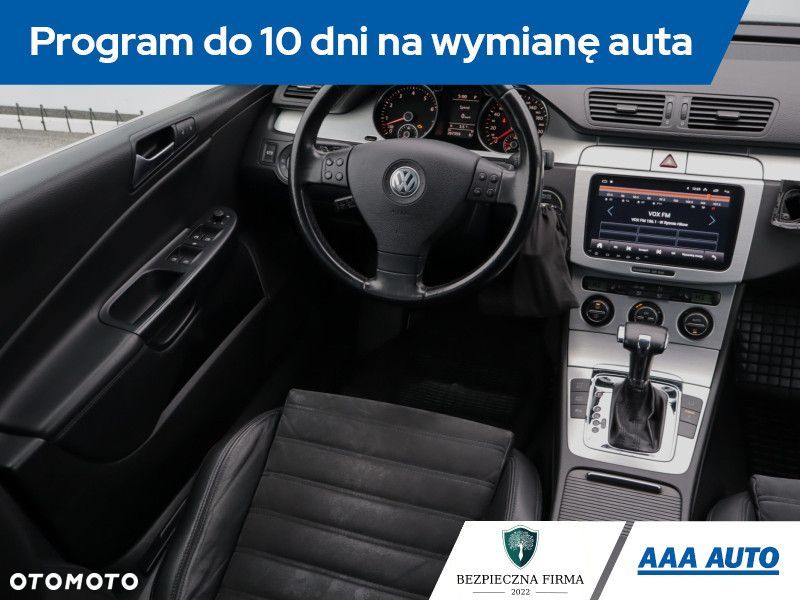 Volkswagen Passat Variant - 9