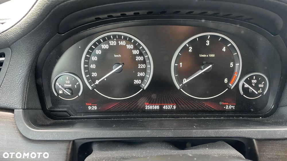 BMW Seria 7 730d - 16