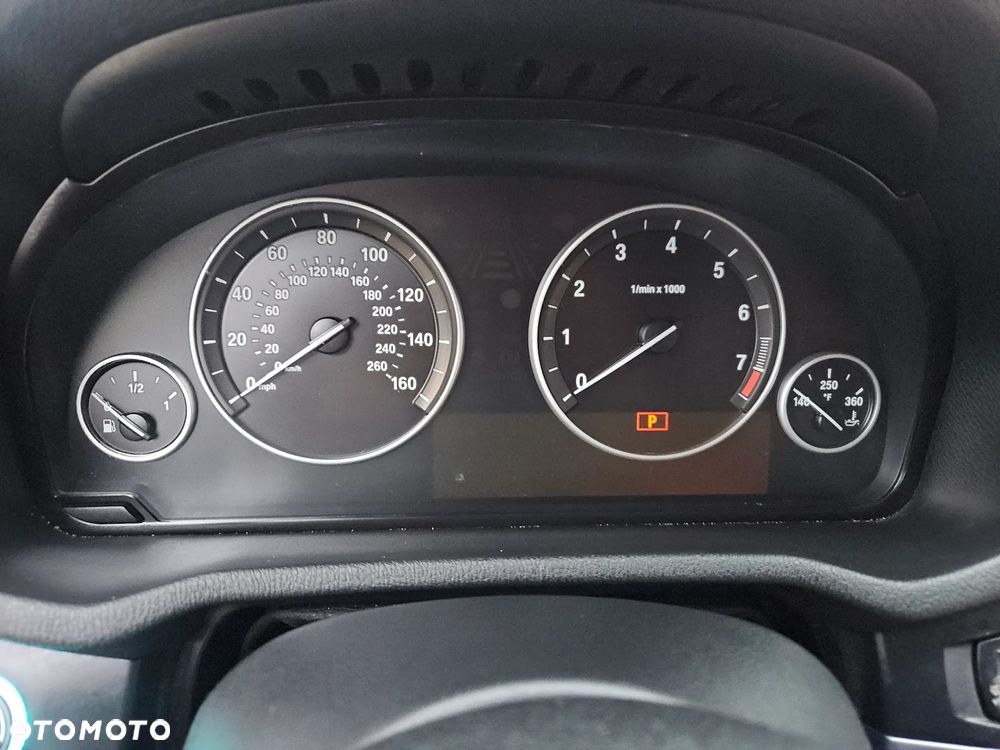 BMW X3 28i xDrive - 16