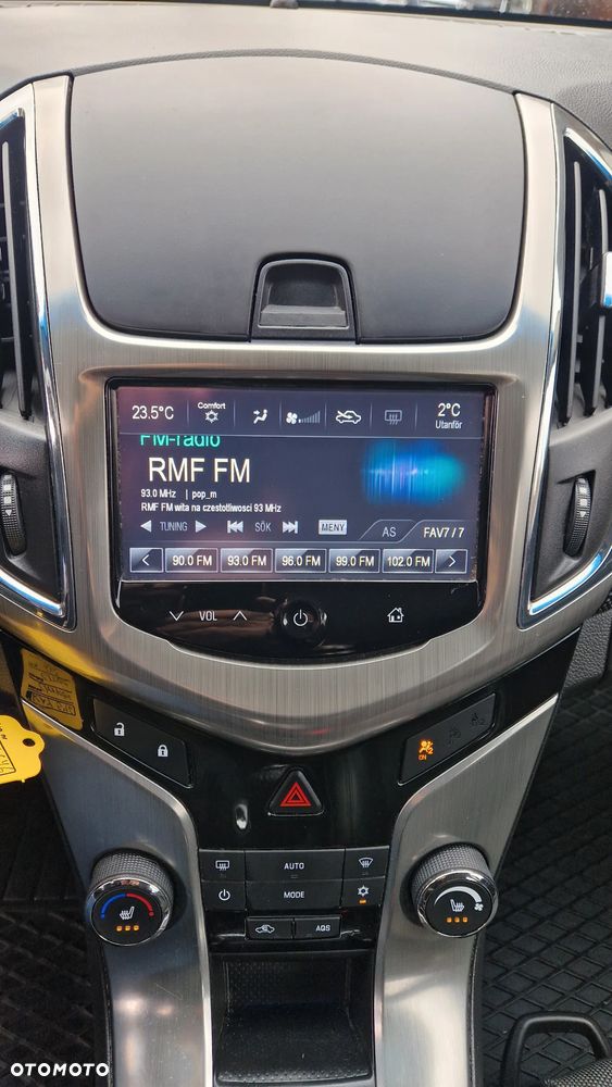 Chevrolet Cruze 1.4T LTZ+ - 24