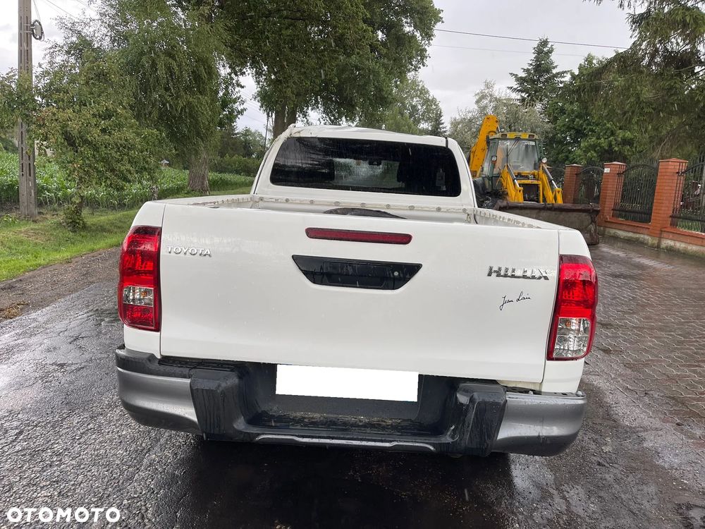 Toyota Hilux 4x4 Extra Cab Comfort - 26