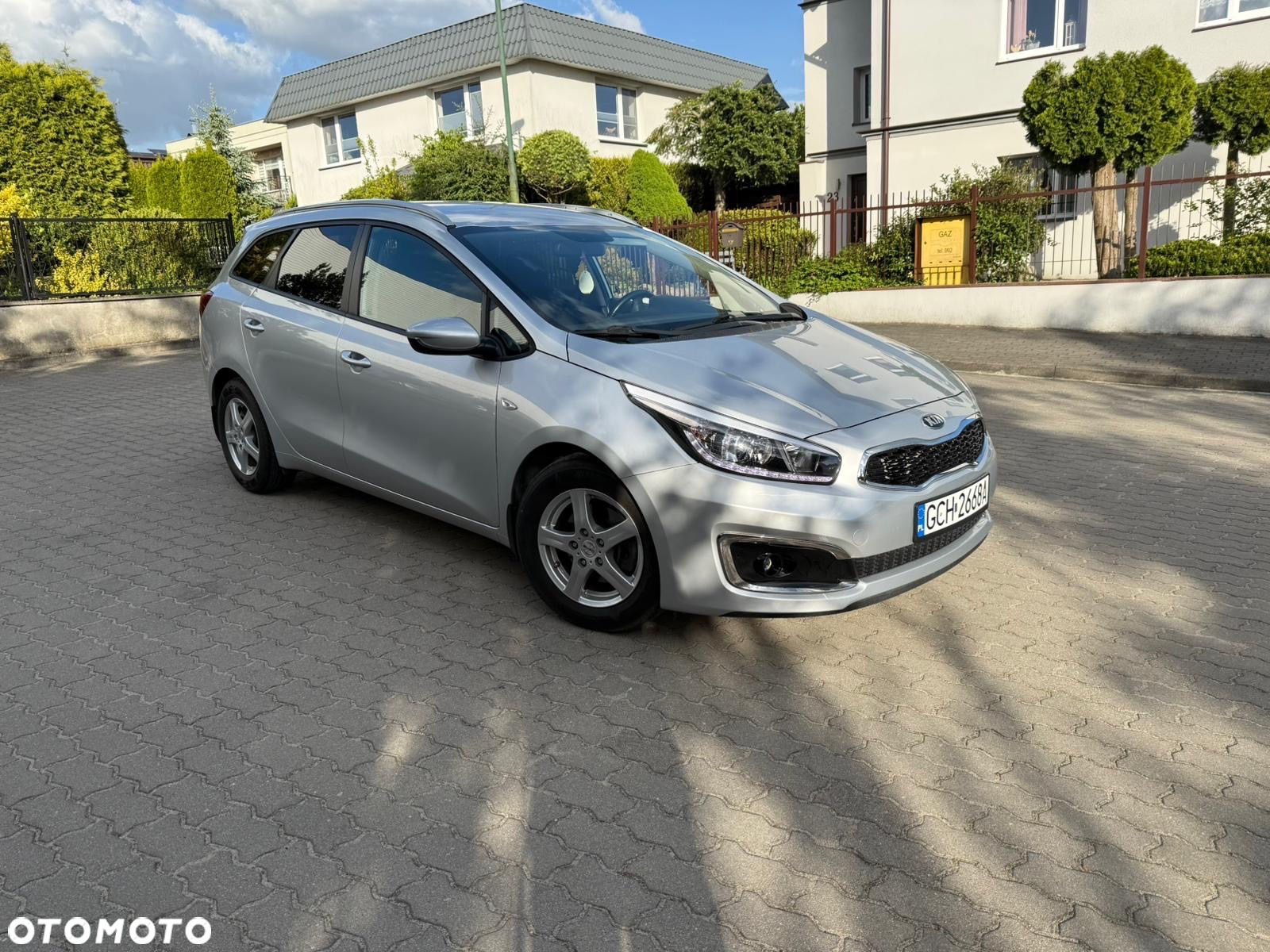 Kia Ceed Cee'd 1.6 GDI L Business Line - 2