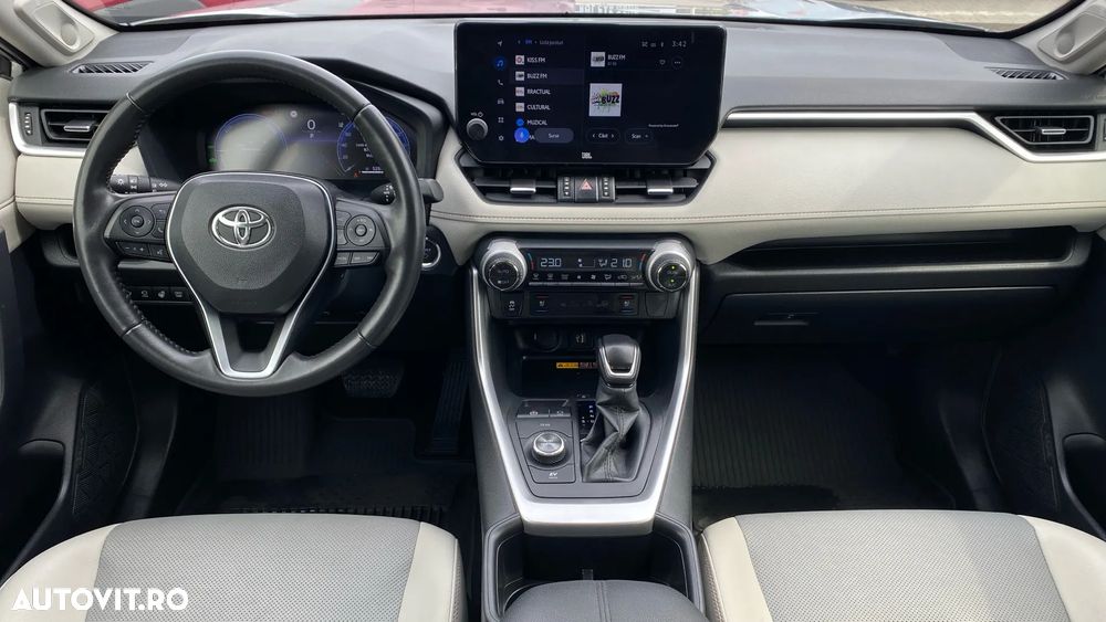 Toyota RAV4 2.5 VVT-iE 4x4 Luxury Premium - 8