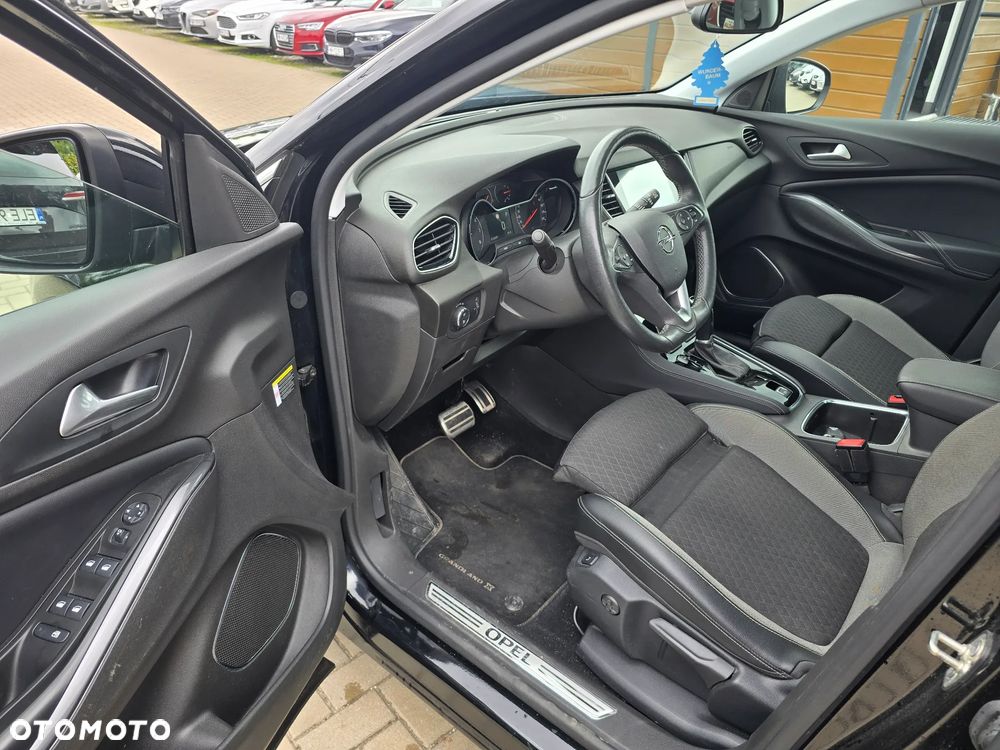 Opel Grandland X - 8