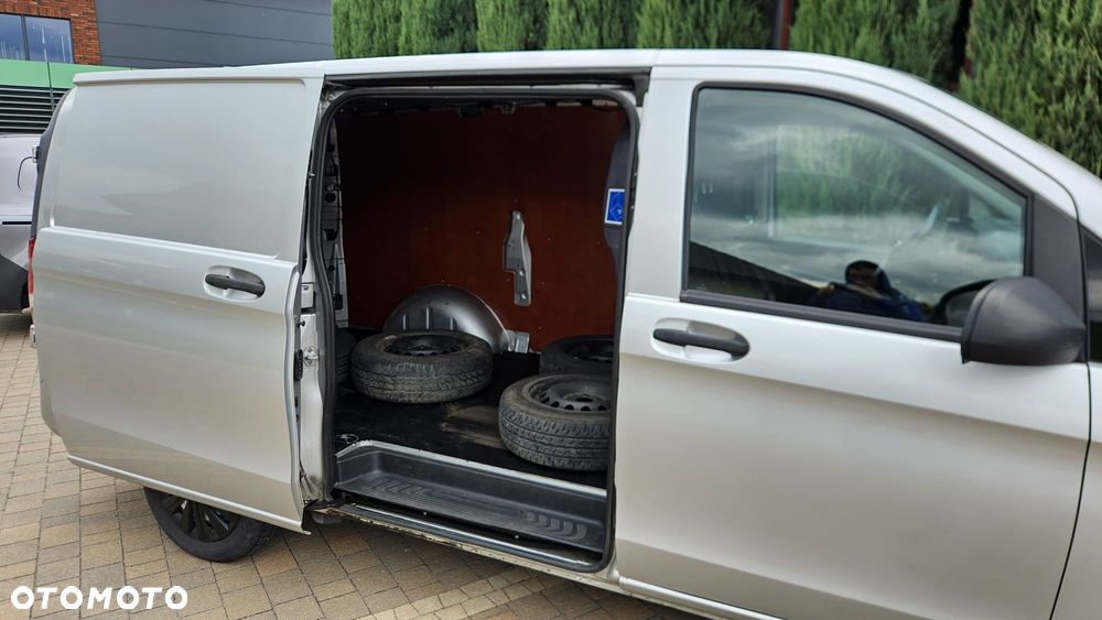 Mercedes-Benz VITO - 9