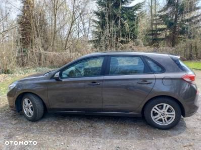 Hyundai i30 1.4 Classic + - 5