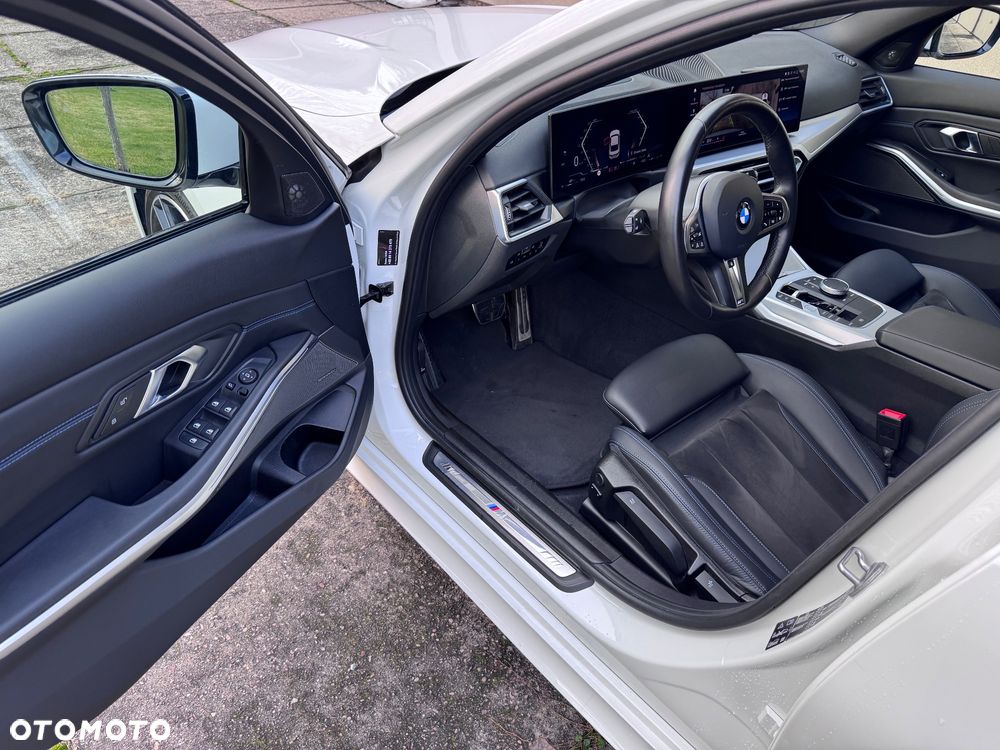 BMW Seria 3 320d xDrive mHEV M Sport - 22