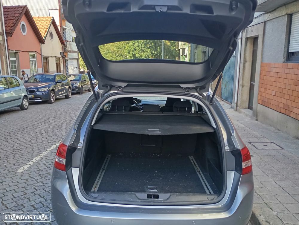 Peugeot 308 SW 1.6 BlueHDi Access - 12