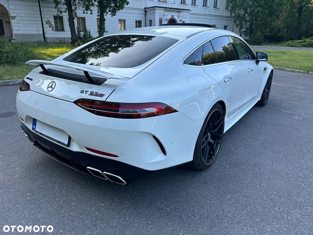 Mercedes-Benz AMG GT 63 4Matic+ Speedshift MCT 9G - 16