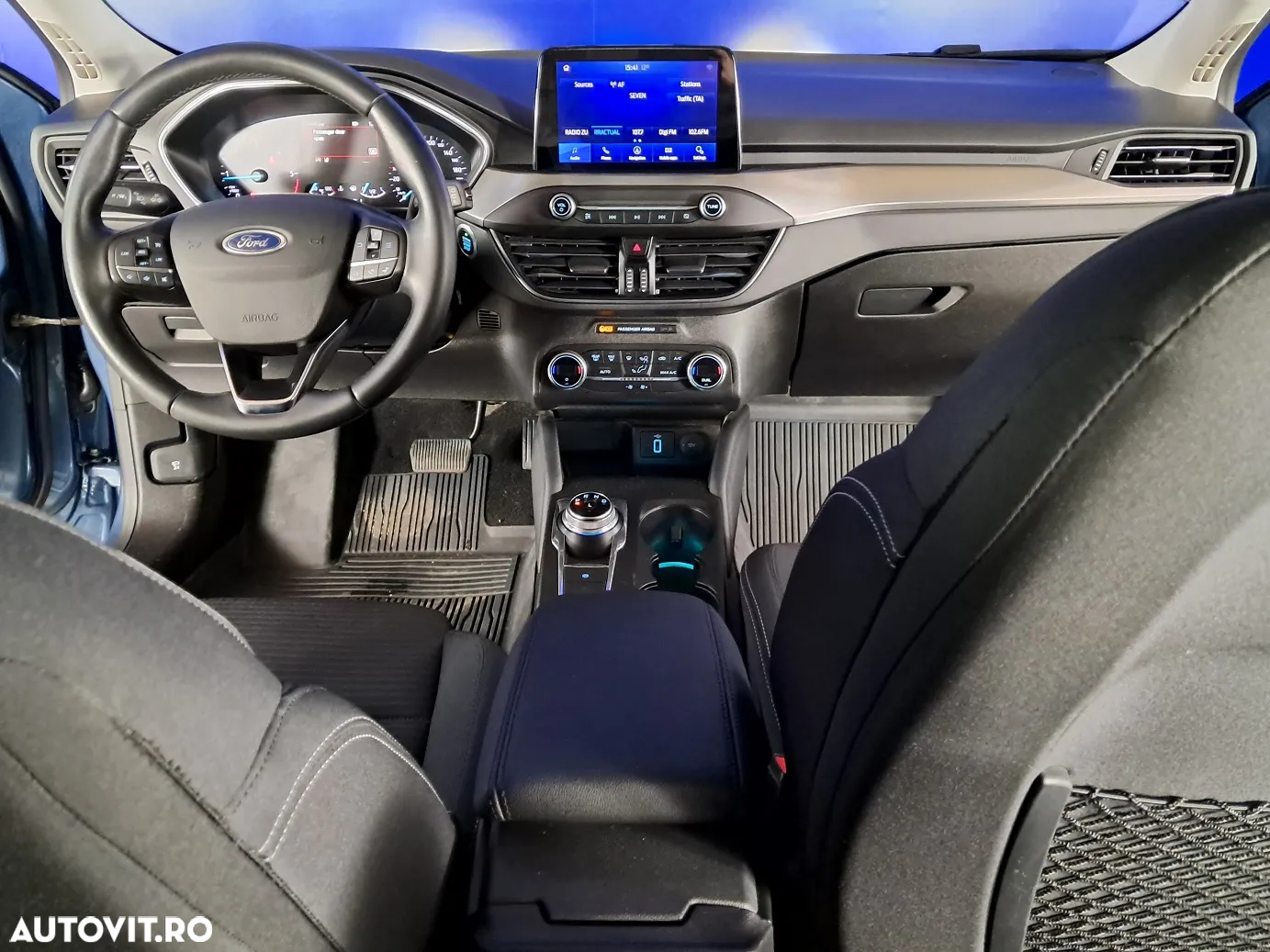Ford Focus - 14