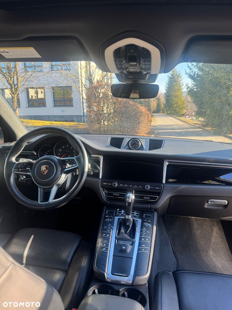 Porsche Macan Standard - 6