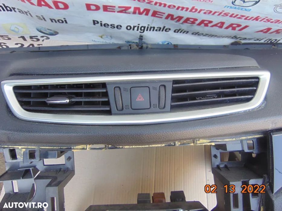 grile ventilatie bord centrale Nissan qashqai 2013-2020 grile aer bord - 2