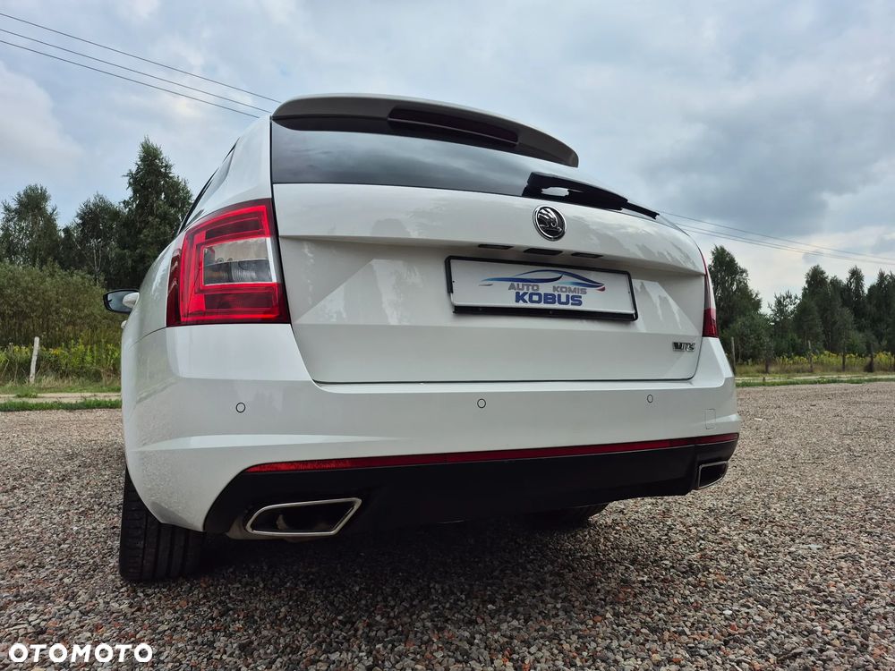 Skoda Octavia 2.0 TDI RS DSG - 10