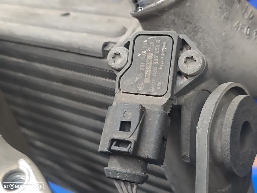 Conjunto Intercooler + Suporte + Resguardo ORIGINAIS para Audi A8 D3 4E (2003–2010) Lado Esquerdo - 12