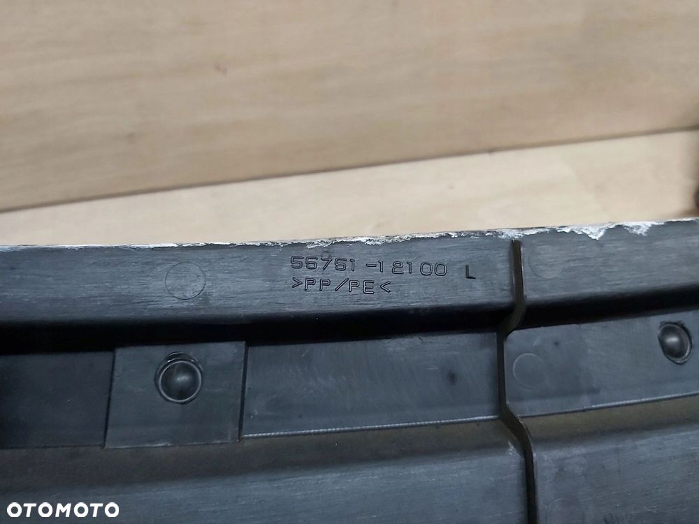 Toyota Corolla E15 podszybie plastikowe 55751-12100 - 5