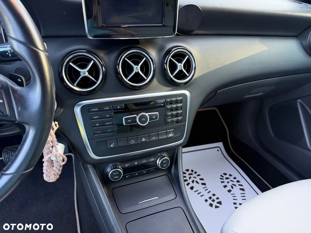 Mercedes-Benz Klasa A 180 (BlueEFFICIENCY) 7G-DCT - 8