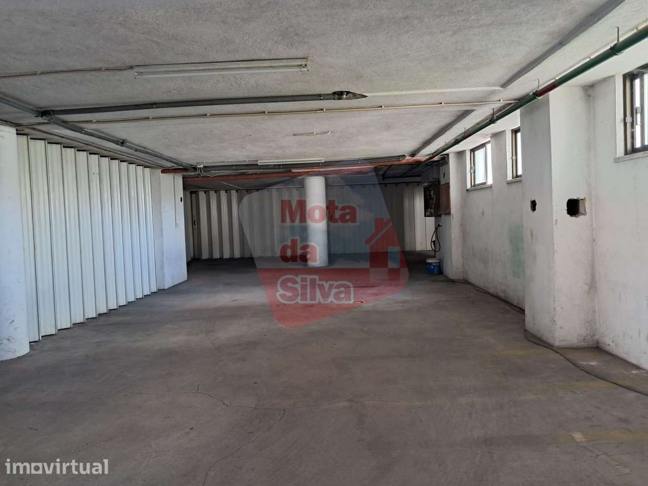 Excelente Garagem no Feijó, Almada - Grande imagem: 5/10
